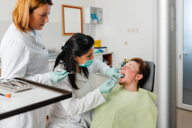 Best Broken or Cracked Tooth Emergency Dentist in Emporium, PA